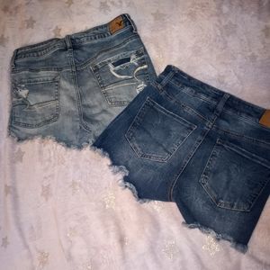 Two for 20 jean shorts American Eagle and Aeropost